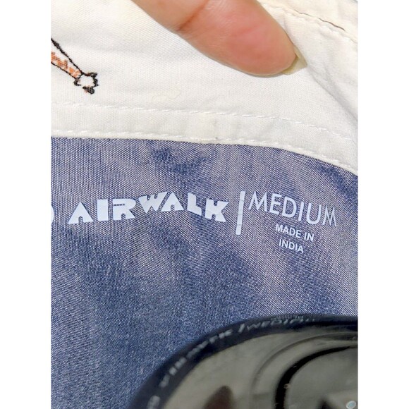 Airwalk Button Up Shirt Men L White Pocket Print Giraffe Aop 100% Cotton.#32978 - Picture 2 of 7